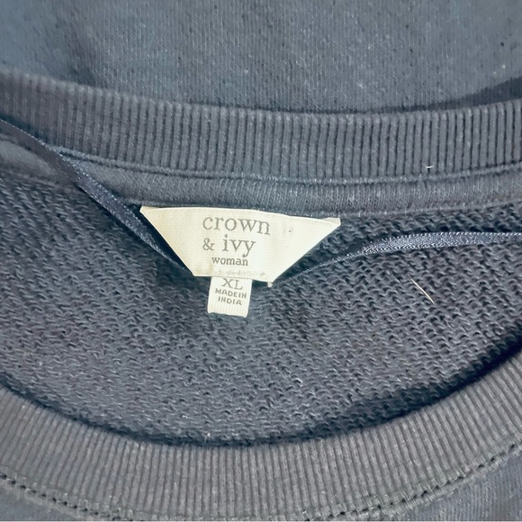 Women’s crown & ivy Navy Blue Shirt with White Eyelet False Under Shirt SizeXL - Picture 4 of 4